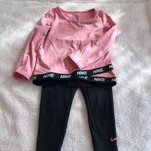 Nike 2 piece st.